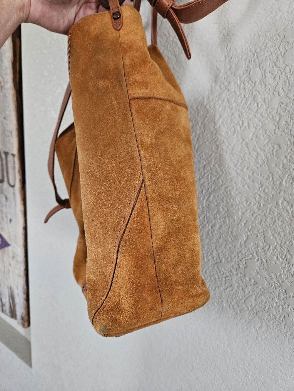 Hobo Suede Bag - Picture 6 of 9